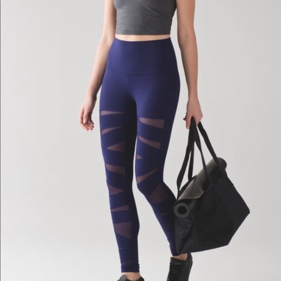 lululemon athletica Pants - BLUE SIZE 6 worn once